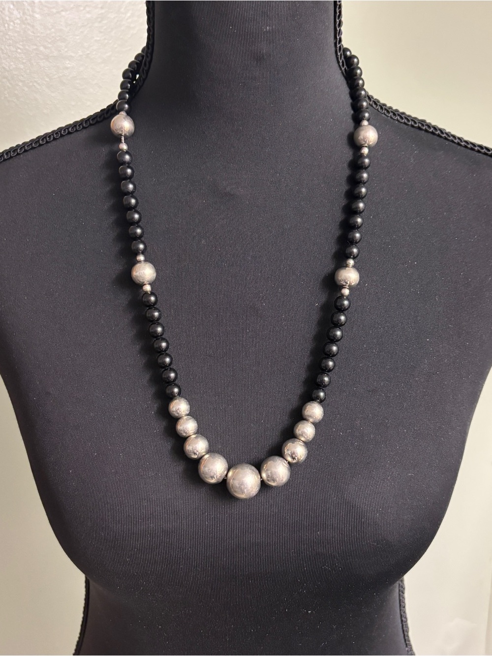 Vintage onyx and silver beaded necklace
